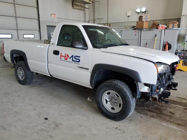 Photo 3 VIN: 1GCHK24U53Z174104 - CHEVROLET SILVERADO 