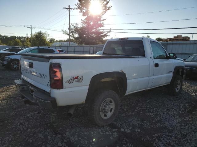 Photo 2 VIN: 1GCHK24U74E136074 - CHEVROLET SILVERADO 