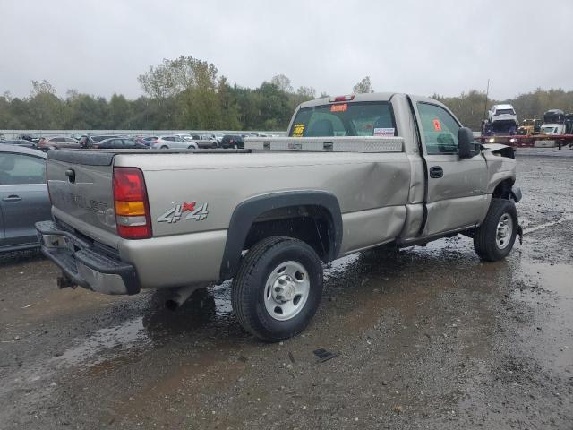 Photo 2 VIN: 1GCHK24U82E155911 - CHEVROLET SILVERADO 