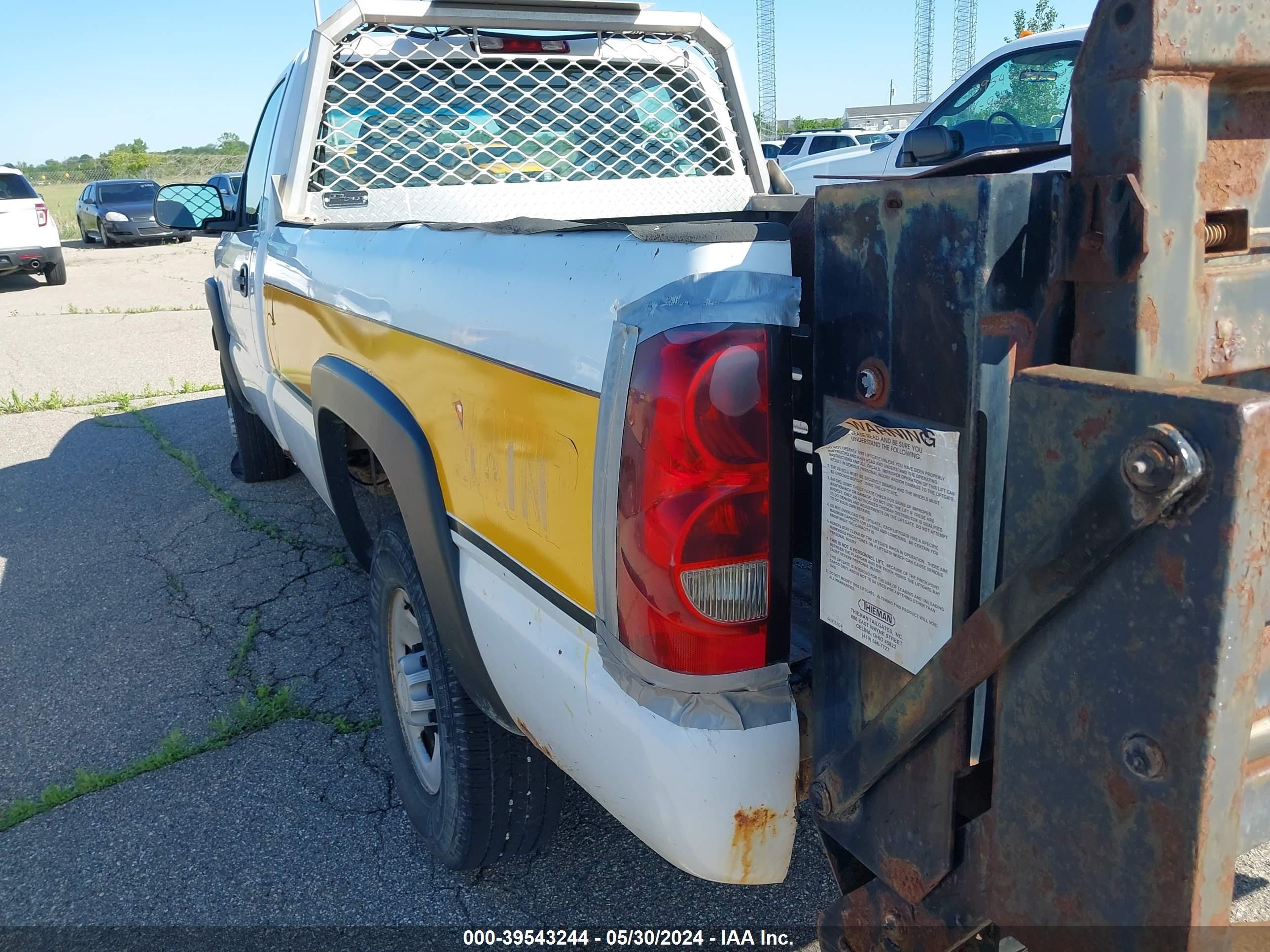 Photo 12 VIN: 1GCHK24U84E339913 - CHEVROLET SILVERADO 