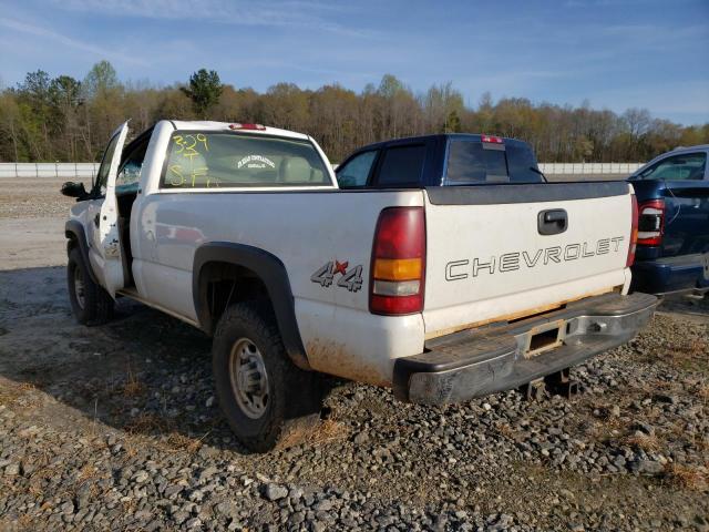 Photo 2 VIN: 1GCHK24U92Z131142 - CHEVROLET SILVERADO 