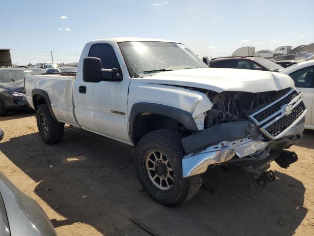 Photo 3 VIN: 1GCHK24U96E143627 - CHEVROLET SILVERADO 