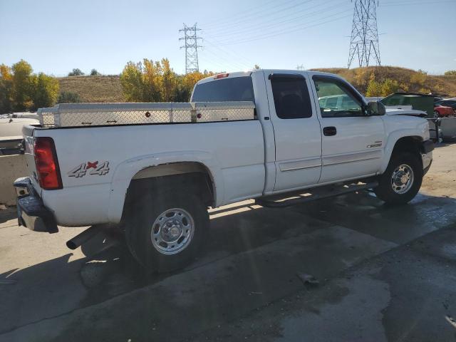 Photo 2 VIN: 1GCHK29153E343303 - CHEVROLET SILVERADO 