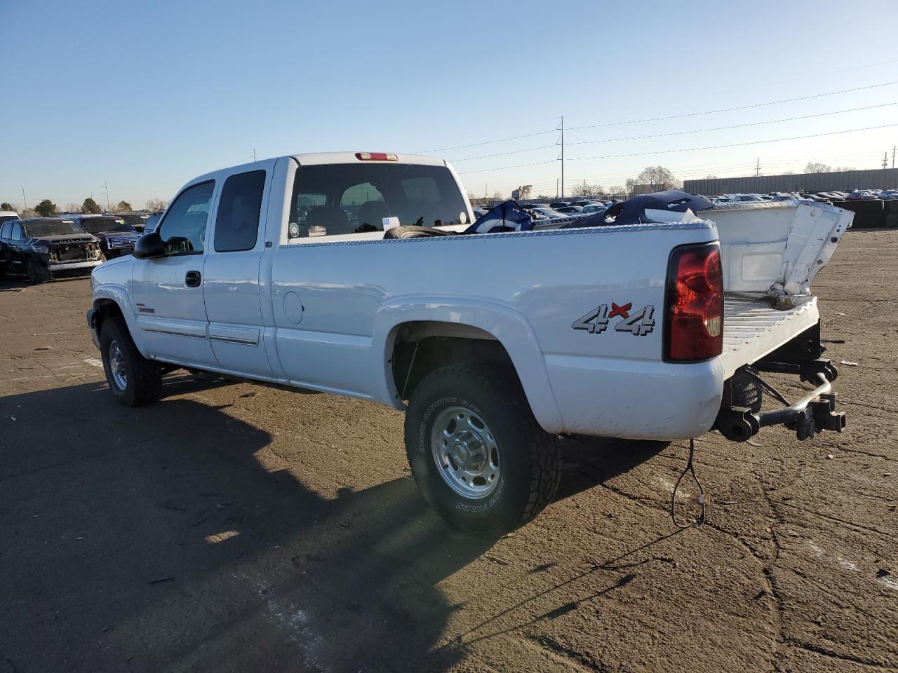 Photo 1 VIN: 1GCHK29164E118535 - CHEVROLET SILVERADO 