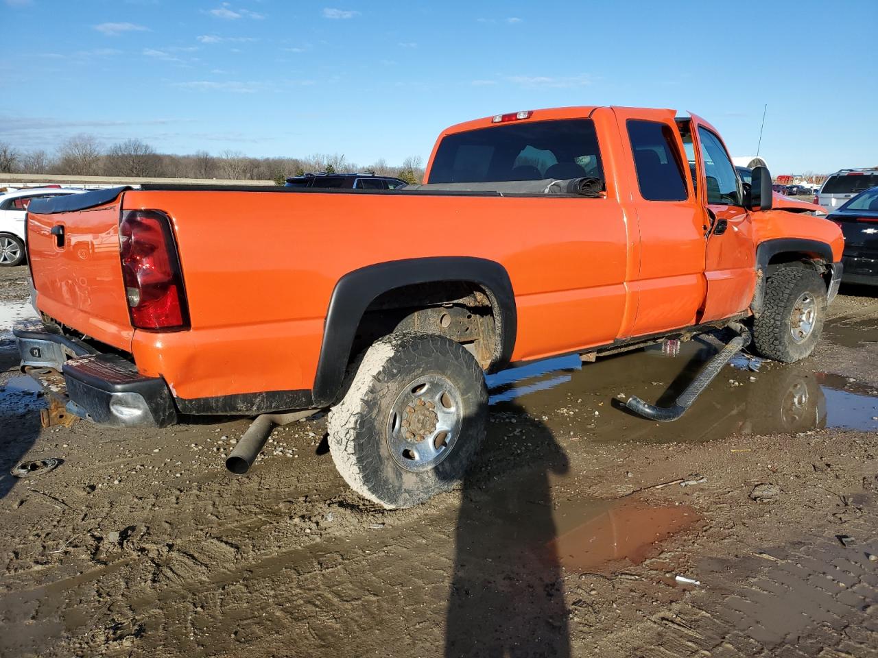 Photo 2 VIN: 1GCHK29193E250476 - CHEVROLET SILVERADO 