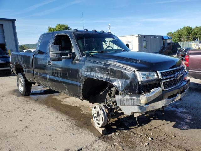 Photo 3 VIN: 1GCHK29205E168244 - CHEVROLET SILVERADO 