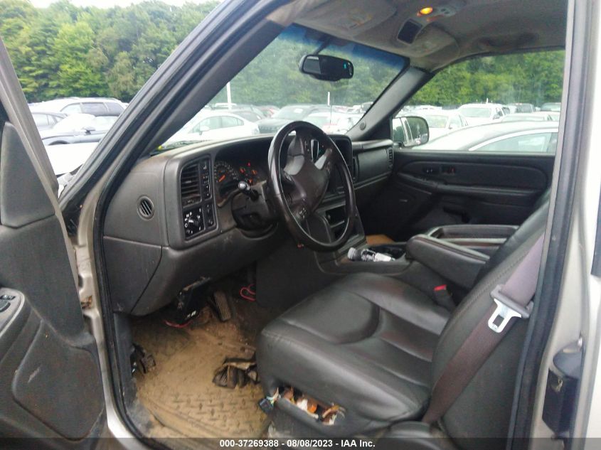 Photo 4 VIN: 1GCHK29214E241037 - CHEVROLET SILVERADO 