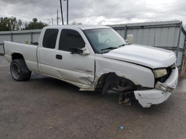 Photo 3 VIN: 1GCHK29295E189626 - CHEVROLET SILVERADO 