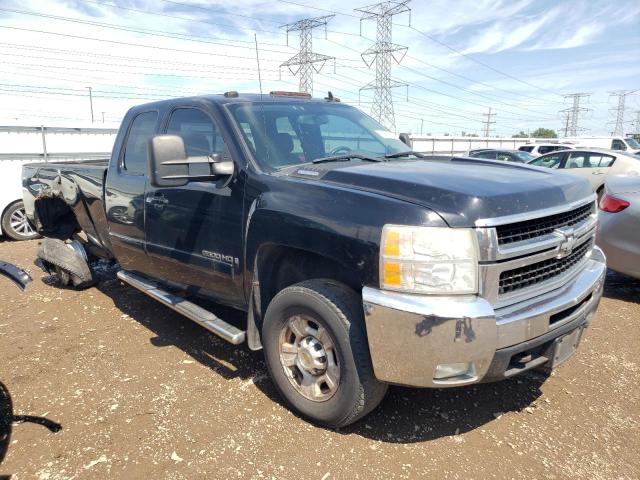 Photo 3 VIN: 1GCHK29618E149001 - CHEVROLET SILVERADO 