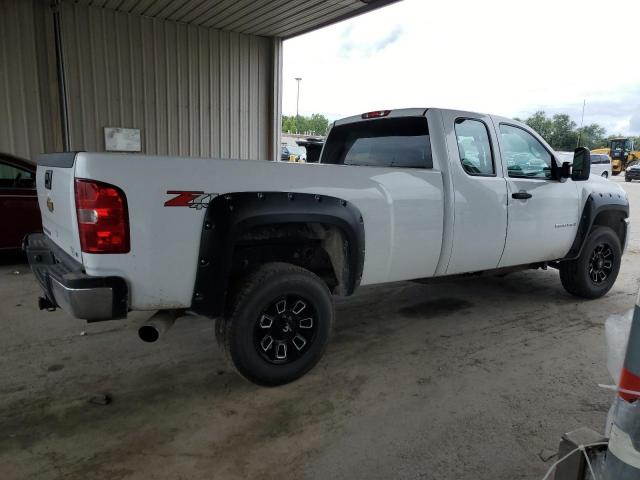 Photo 2 VIN: 1GCHK29628E206872 - CHEVROLET SILVERADO 