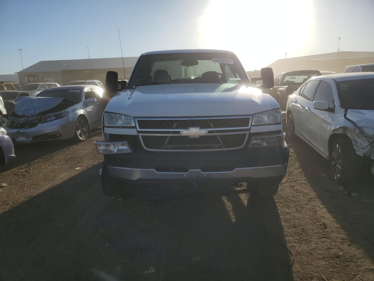 Photo 4 VIN: 1GCHK29D26E182164 - CHEVROLET SILVERADO 