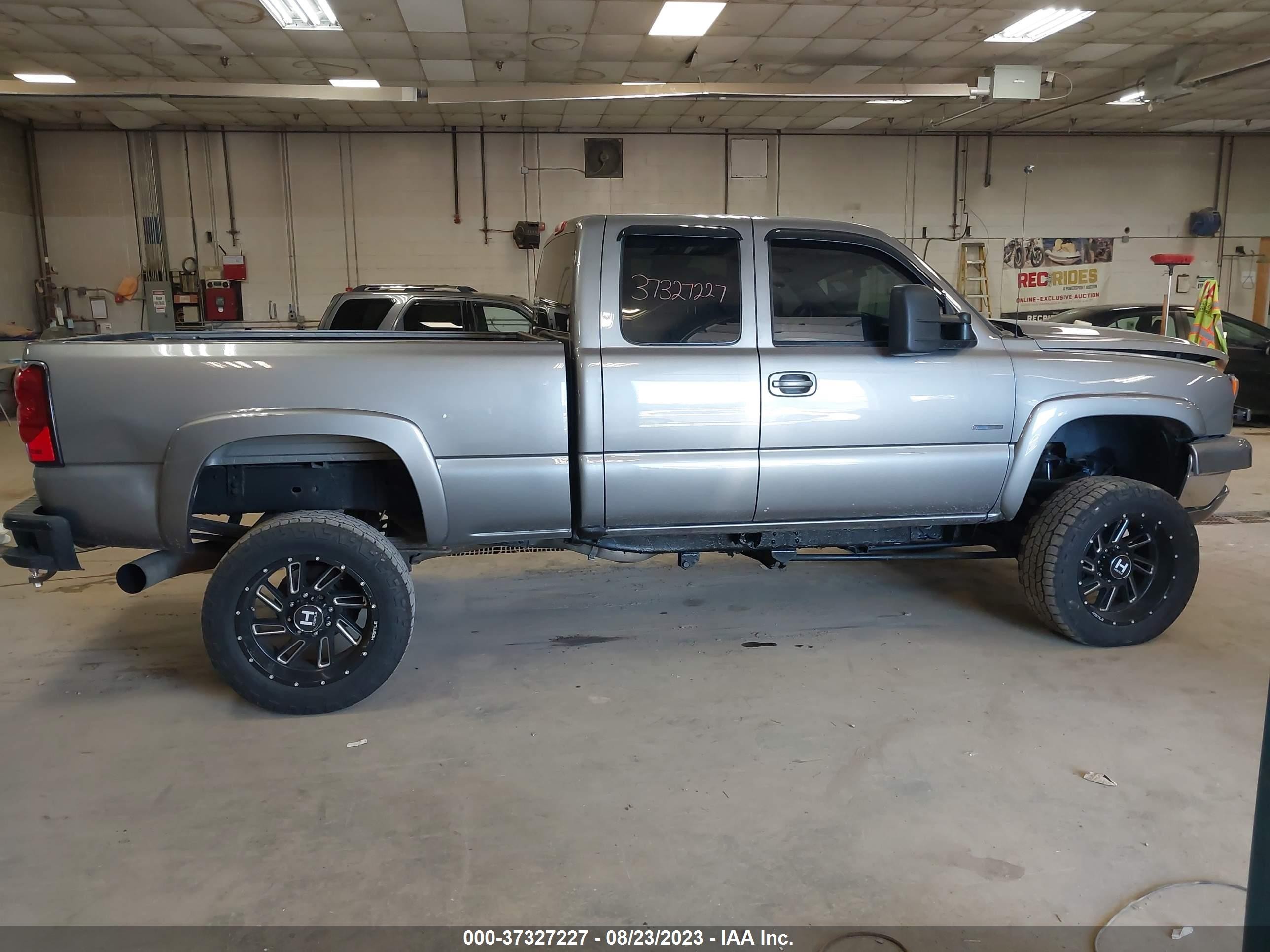 Photo 13 VIN: 1GCHK29D27E162515 - CHEVROLET SILVERADO 