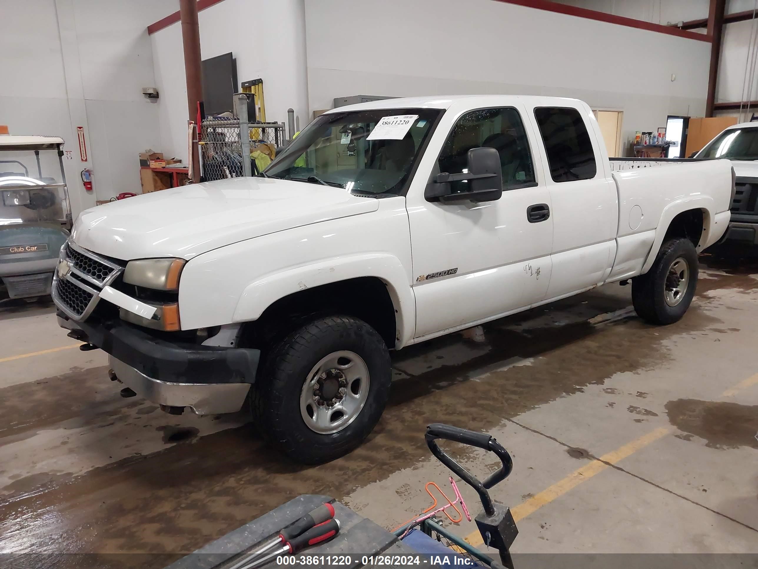 Photo 1 VIN: 1GCHK29G86E169204 - CHEVROLET SILVERADO 