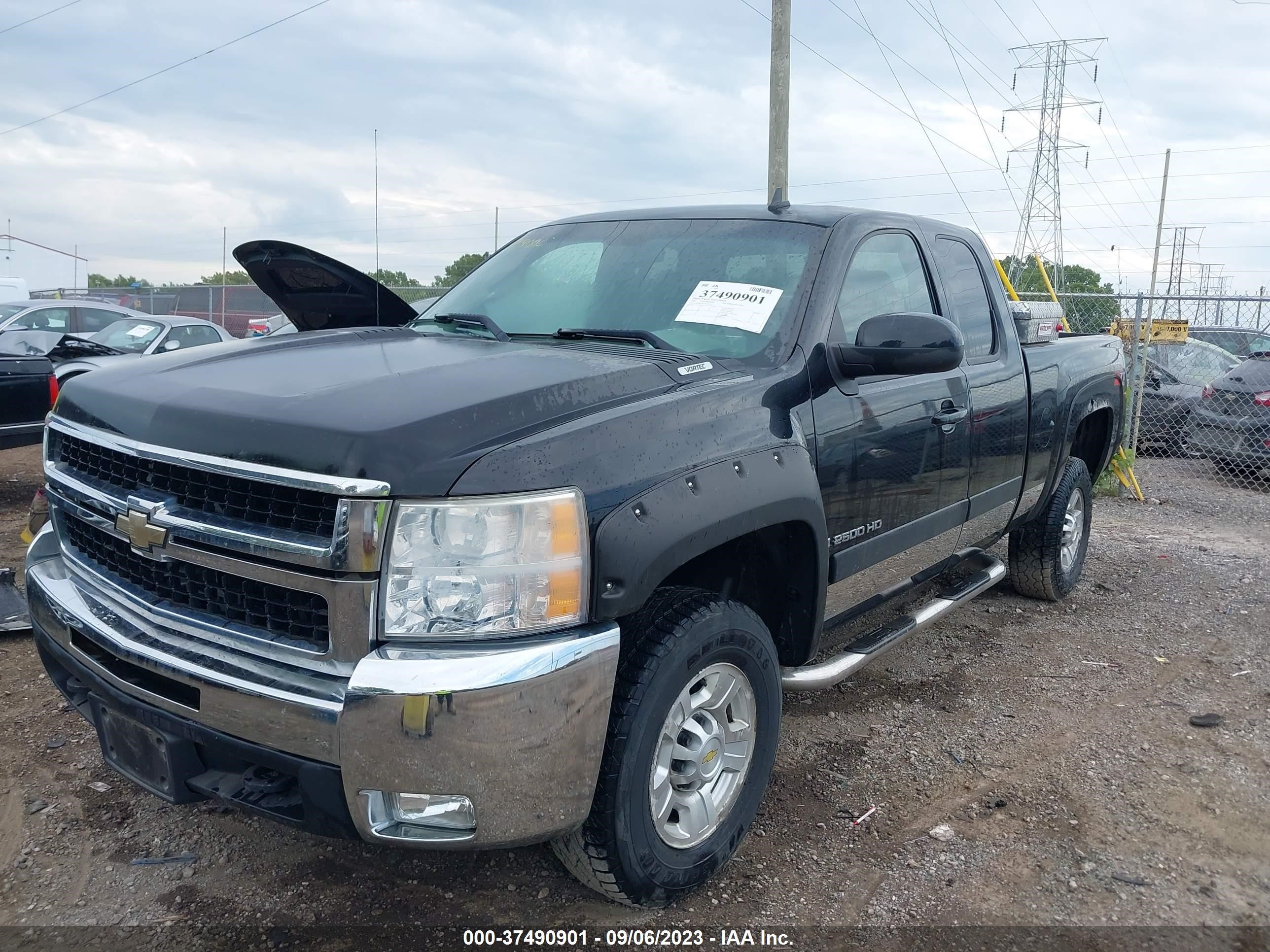 Photo 1 VIN: 1GCHK29K17E511226 - CHEVROLET SILVERADO 