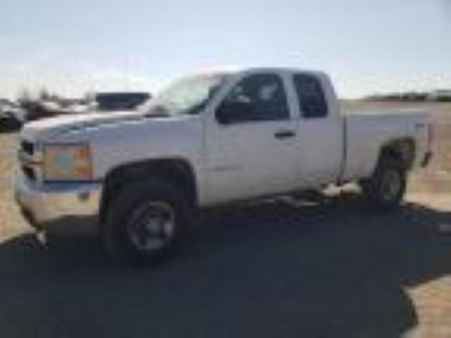 Photo 1 VIN: 1GCHK29K18E157693 - CHEVROLET SILVERADO 