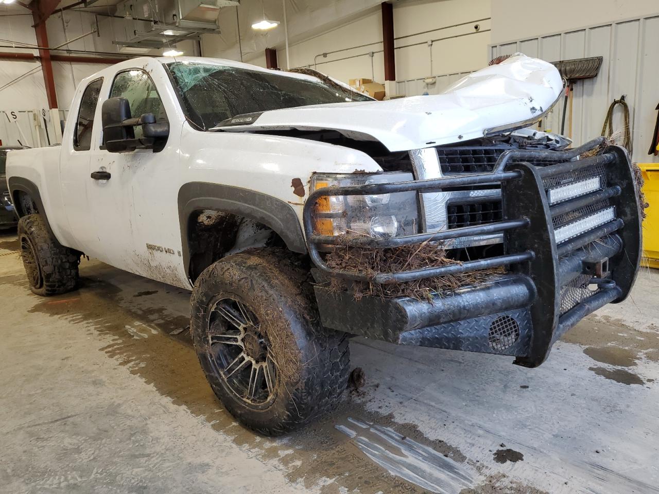 Photo 3 VIN: 1GCHK29K48E200424 - CHEVROLET SILVERADO 