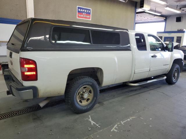 Photo 2 VIN: 1GCHK29K67E543220 - CHEVROLET SILVERADO 