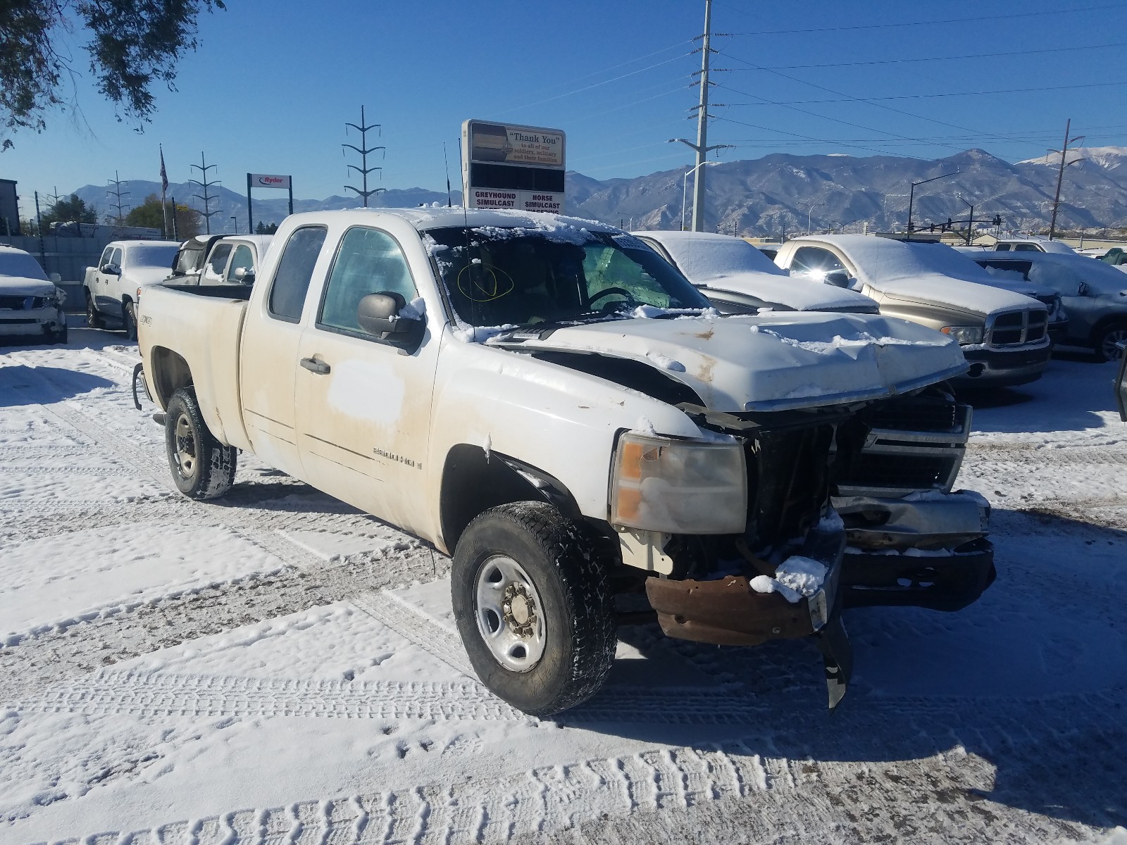 Photo 0 VIN: 1GCHK29KX8E150192 - CHEVROLET SILVERADO 