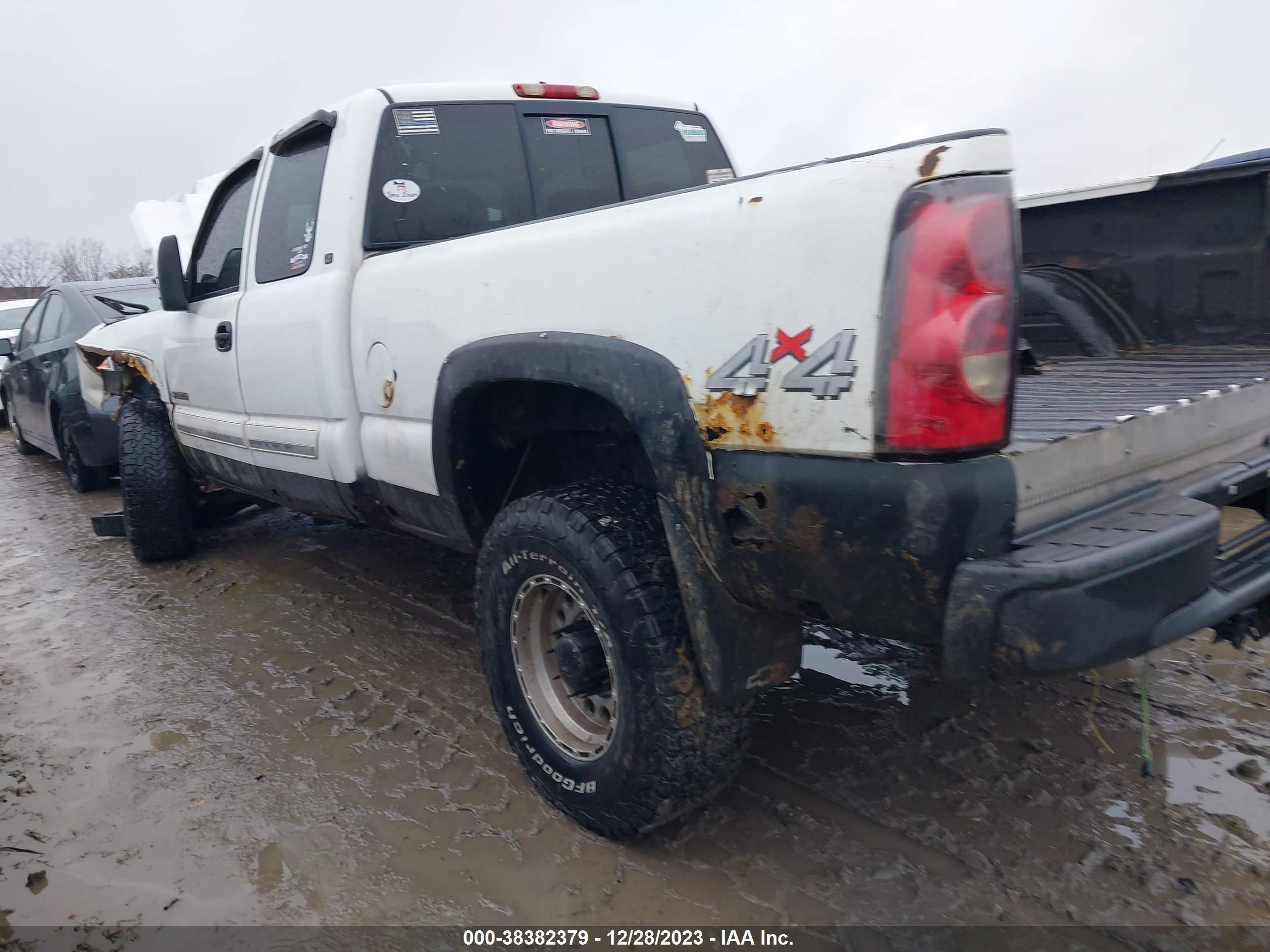 Photo 13 VIN: 1GCHK29U06E190764 - CHEVROLET SILVERADO 