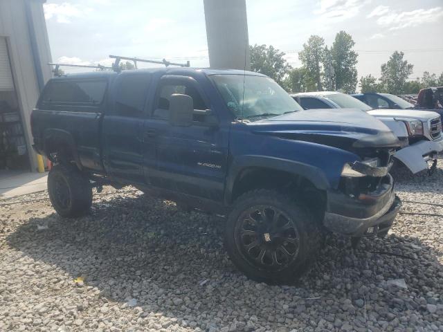 Photo 3 VIN: 1GCHK29U12E118594 - CHEVROLET SILVERADO 