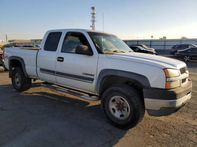 Photo 3 VIN: 1GCHK29U13E219720 - CHEVROLET SILVERADO 