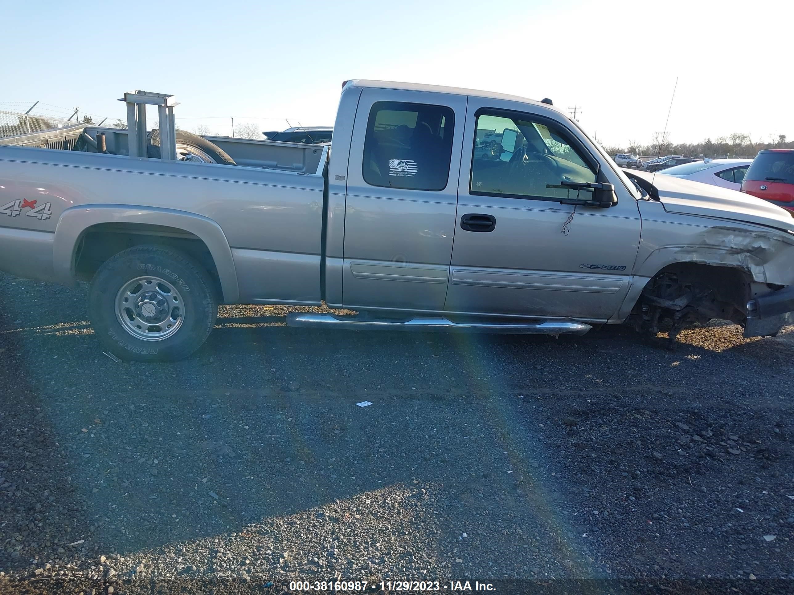 Photo 13 VIN: 1GCHK29U15E340427 - CHEVROLET SILVERADO 