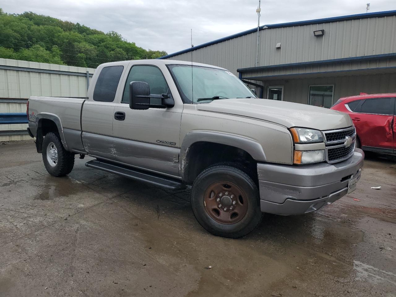 Photo 3 VIN: 1GCHK29U16E121209 - CHEVROLET SILVERADO 