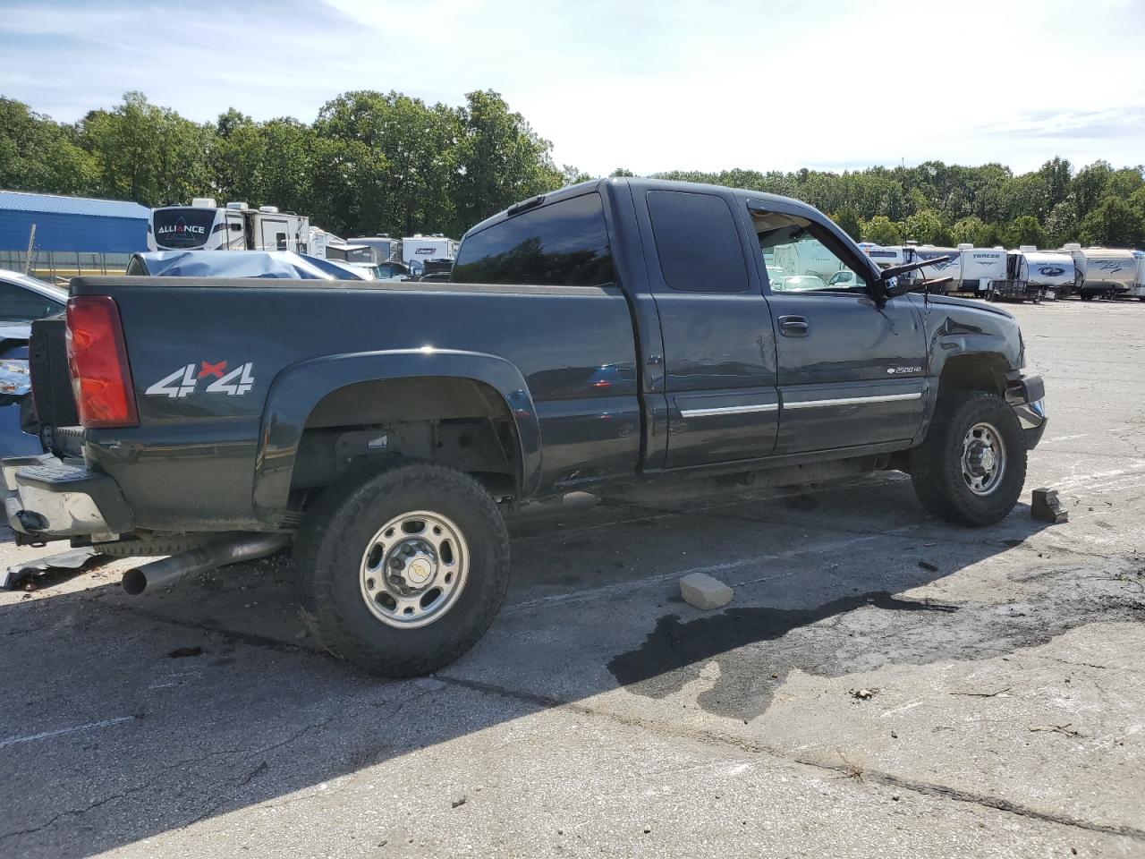 Photo 2 VIN: 1GCHK29U23E345102 - CHEVROLET SILVERADO 