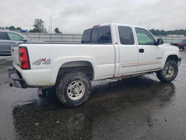 Photo 2 VIN: 1GCHK29U25E144366 - CHEVROLET SILVERADO 