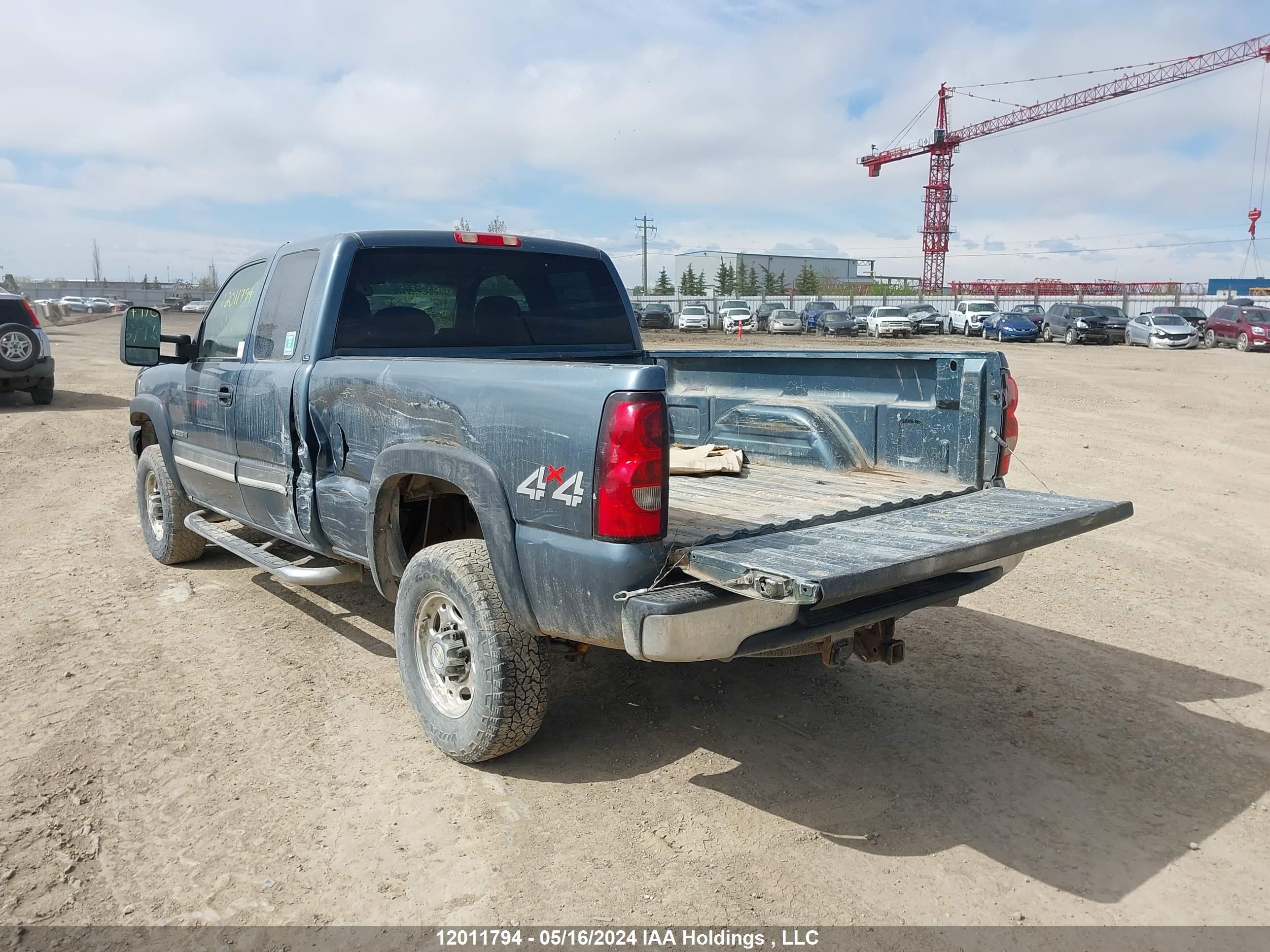 Photo 2 VIN: 1GCHK29U26E245652 - CHEVROLET SILVERADO 