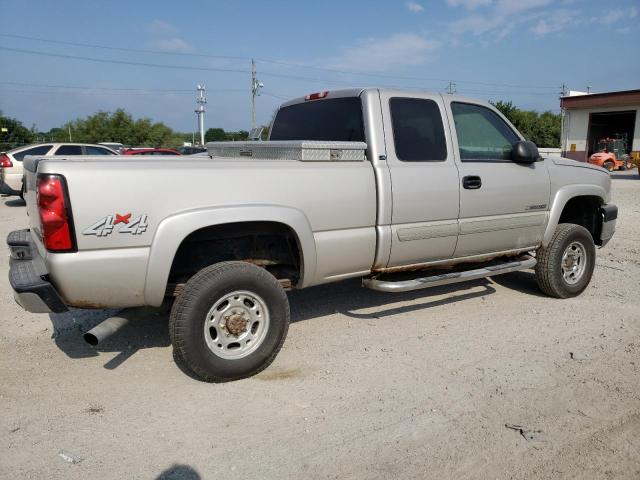 Photo 2 VIN: 1GCHK29U35E236893 - CHEVROLET SILVERADO 