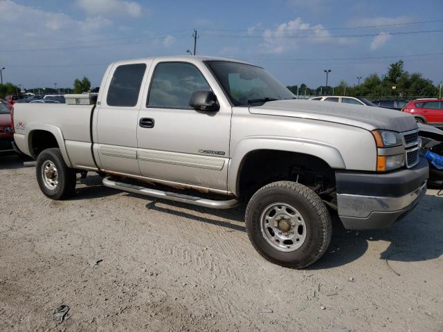 Photo 3 VIN: 1GCHK29U35E236893 - CHEVROLET SILVERADO 