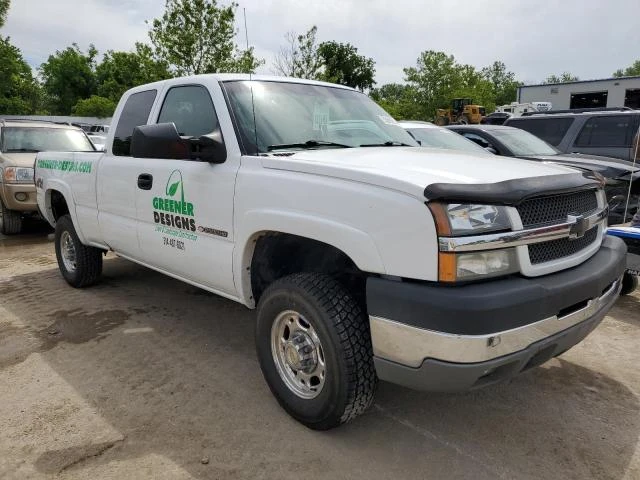 Photo 3 VIN: 1GCHK29U43E361169 - CHEVROLET SILVERADO 