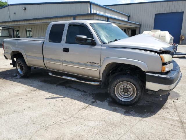 Photo 3 VIN: 1GCHK29U44E363277 - CHEVROLET SILVERADO 