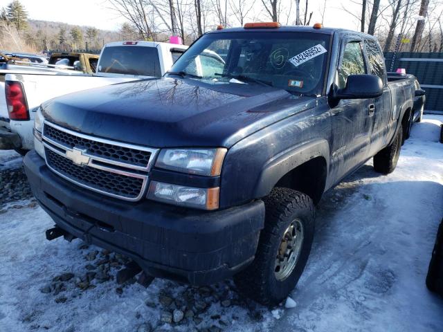 Photo 1 VIN: 1GCHK29U55E149447 - CHEVROLET SILVERADO 