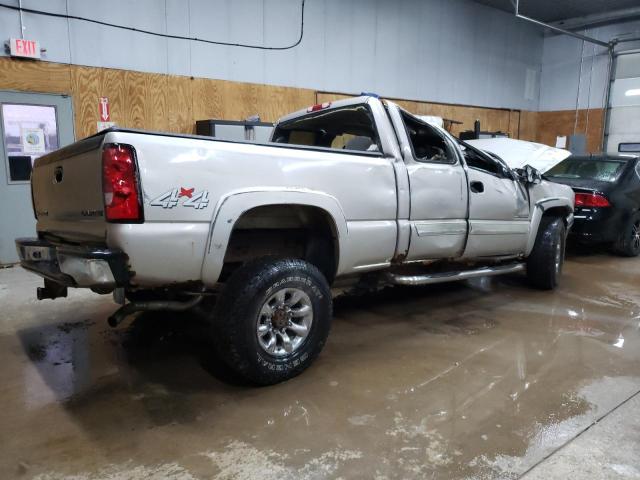 Photo 2 VIN: 1GCHK29U64E274021 - CHEVROLET SILVERADO 