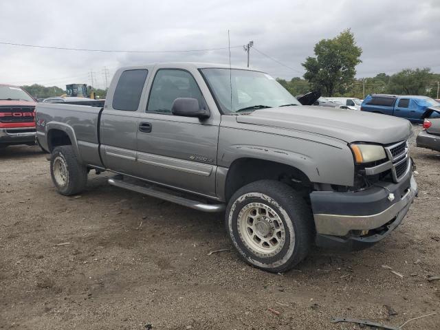 Photo 3 VIN: 1GCHK29U66E211262 - CHEVROLET SILVERADO 