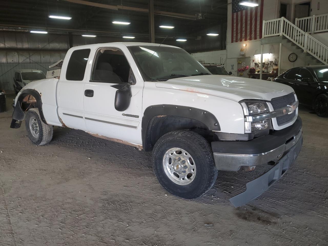 Photo 3 VIN: 1GCHK29U73E165193 - CHEVROLET SILVERADO 