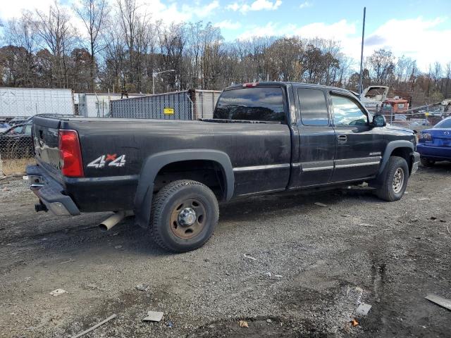 Photo 2 VIN: 1GCHK29U83E357223 - CHEVROLET SILVERADO 