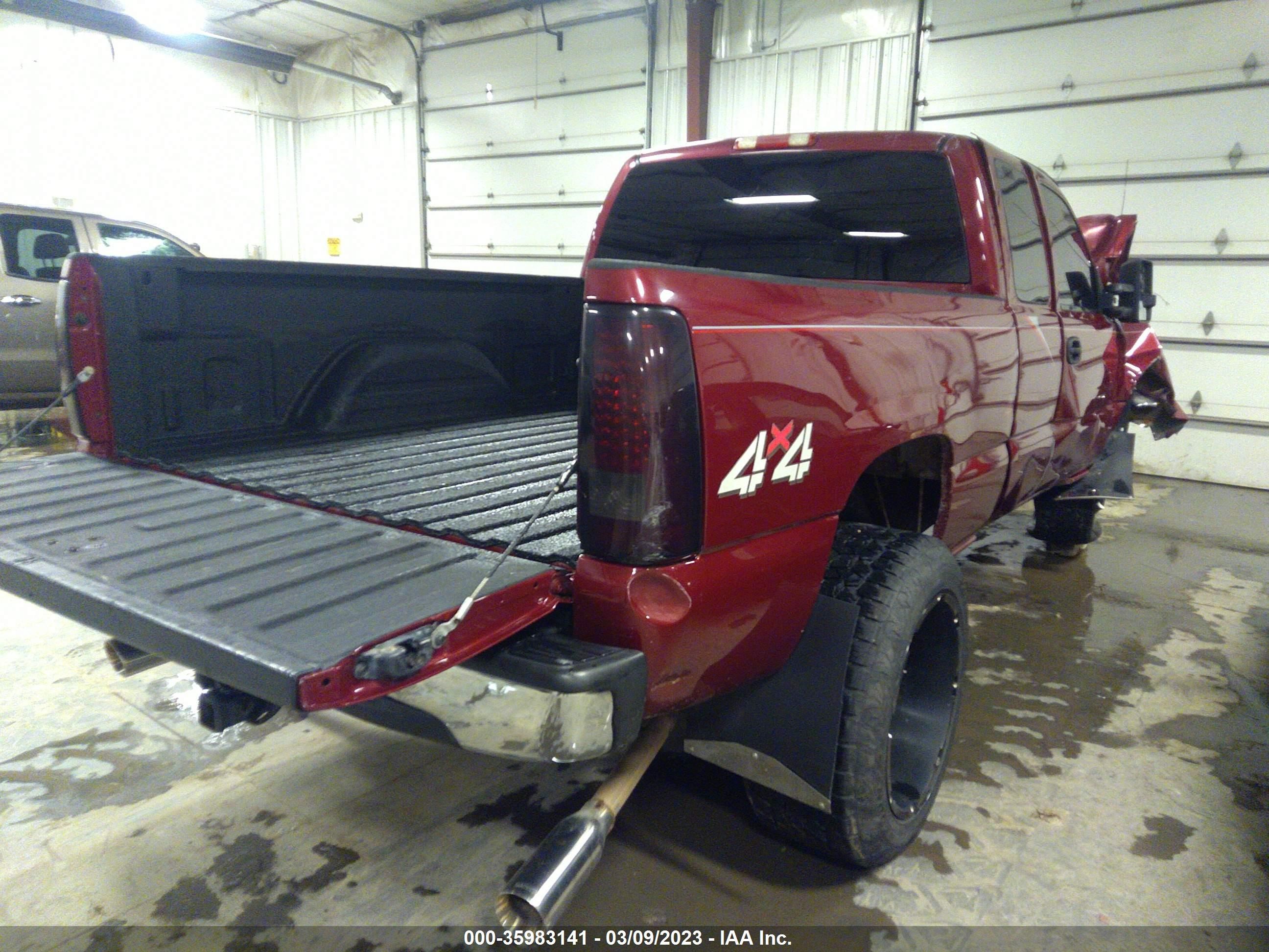 Photo 3 VIN: 1GCHK29U97E193129 - CHEVROLET SILVERADO 