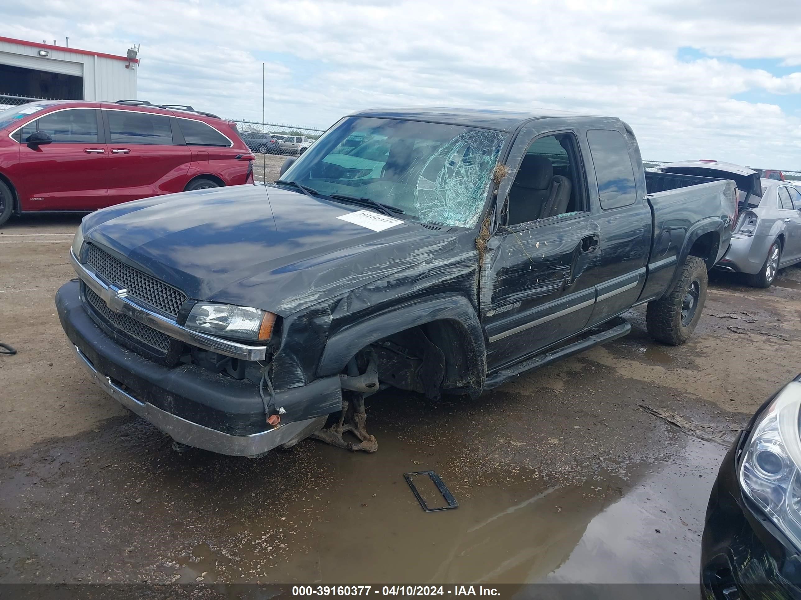 Photo 1 VIN: 1GCHK29UX3E217853 - CHEVROLET SILVERADO 