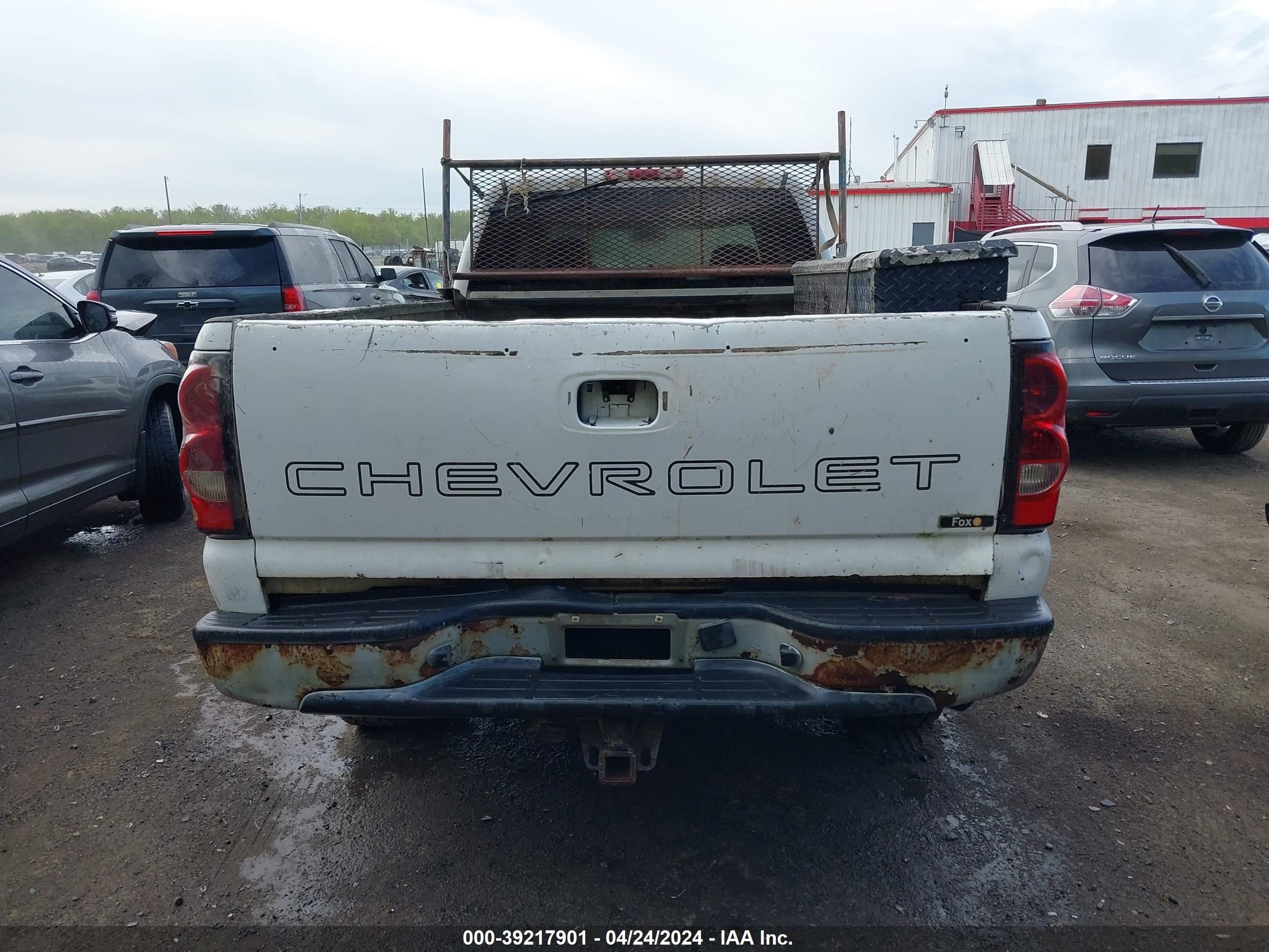 Photo 14 VIN: 1GCHK332X5F908570 - CHEVROLET SILVERADO 