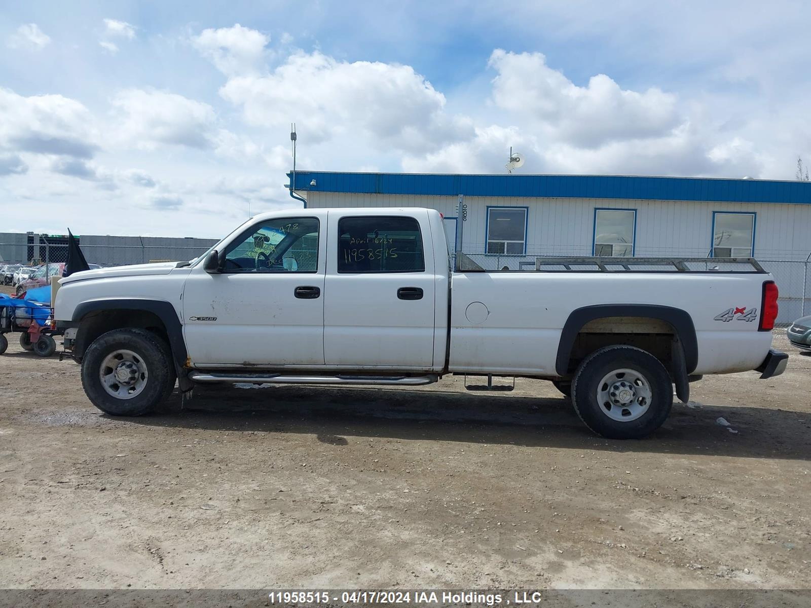 Photo 14 VIN: 1GCHK33U07F198695 - CHEVROLET SILVERADO 