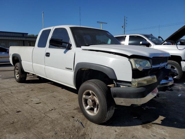 Photo 3 VIN: 1GCHK39UX4E244378 - CHEVROLET SILVERADO 