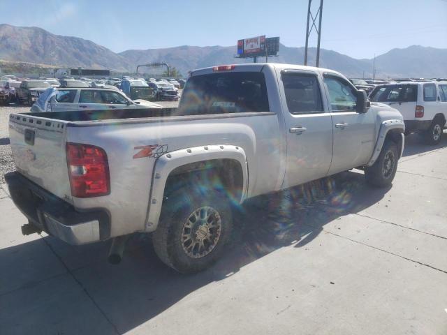 Photo 2 VIN: 1GCHK43649F159022 - CHEVROLET SILVERADO 