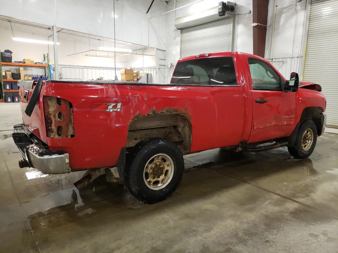 Photo 2 VIN: 1GCHK54K59F142019 - CHEVROLET SILVERADO 