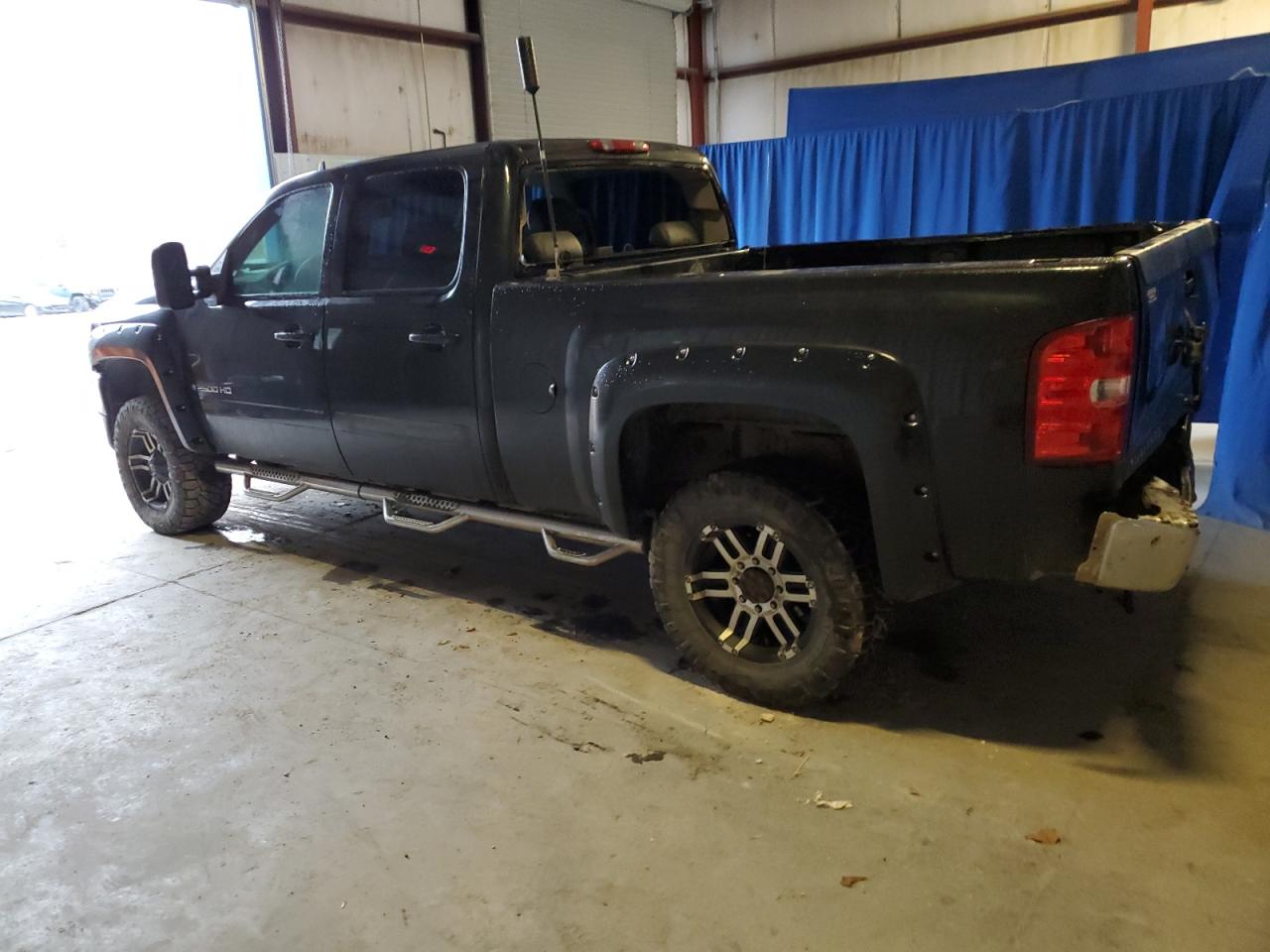 Photo 1 VIN: 1GCHK63679F179440 - CHEVROLET SILVERADO 