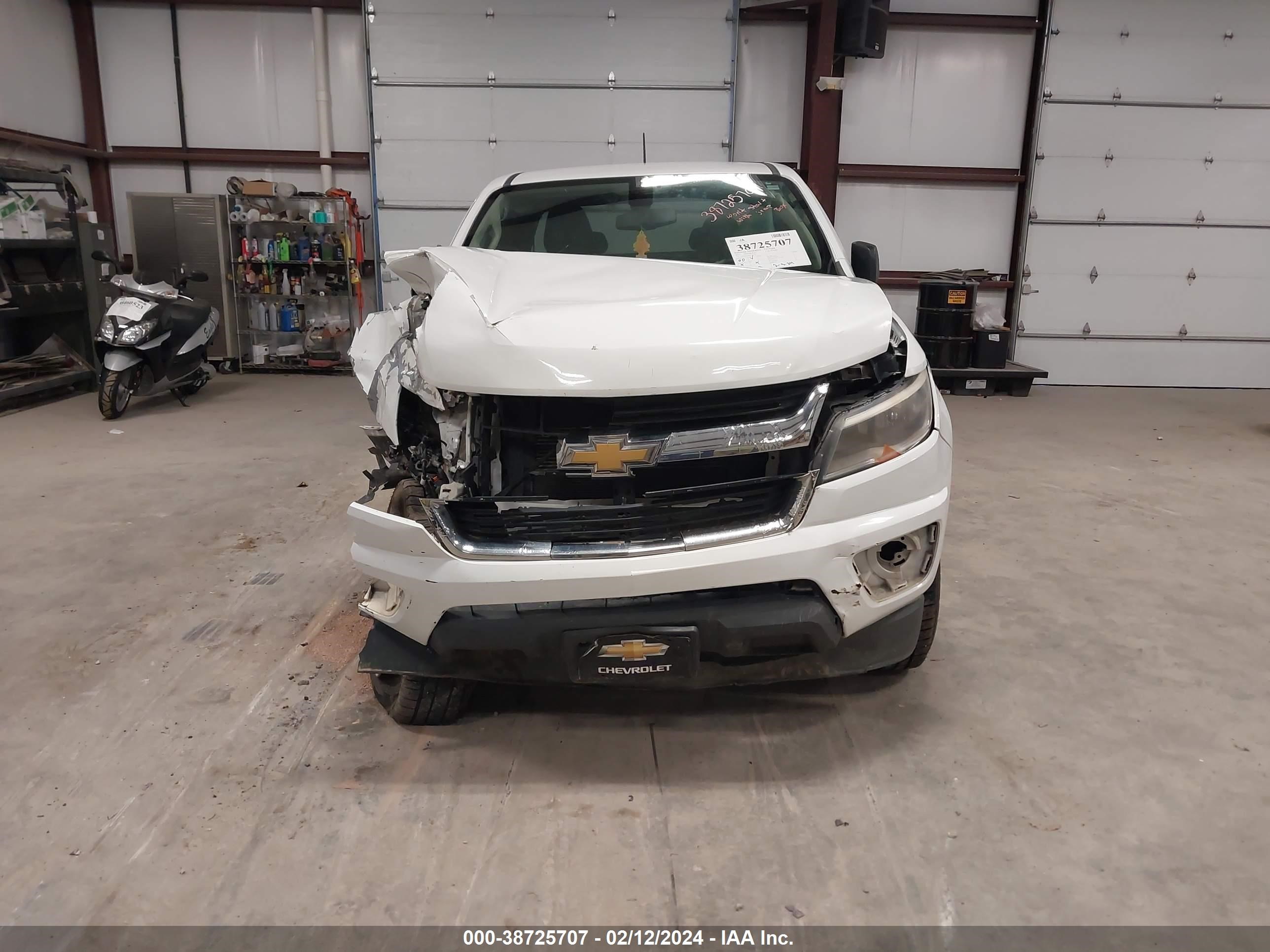 Photo 12 VIN: 1GCHSAEA4F1151270 - CHEVROLET COLORADO 