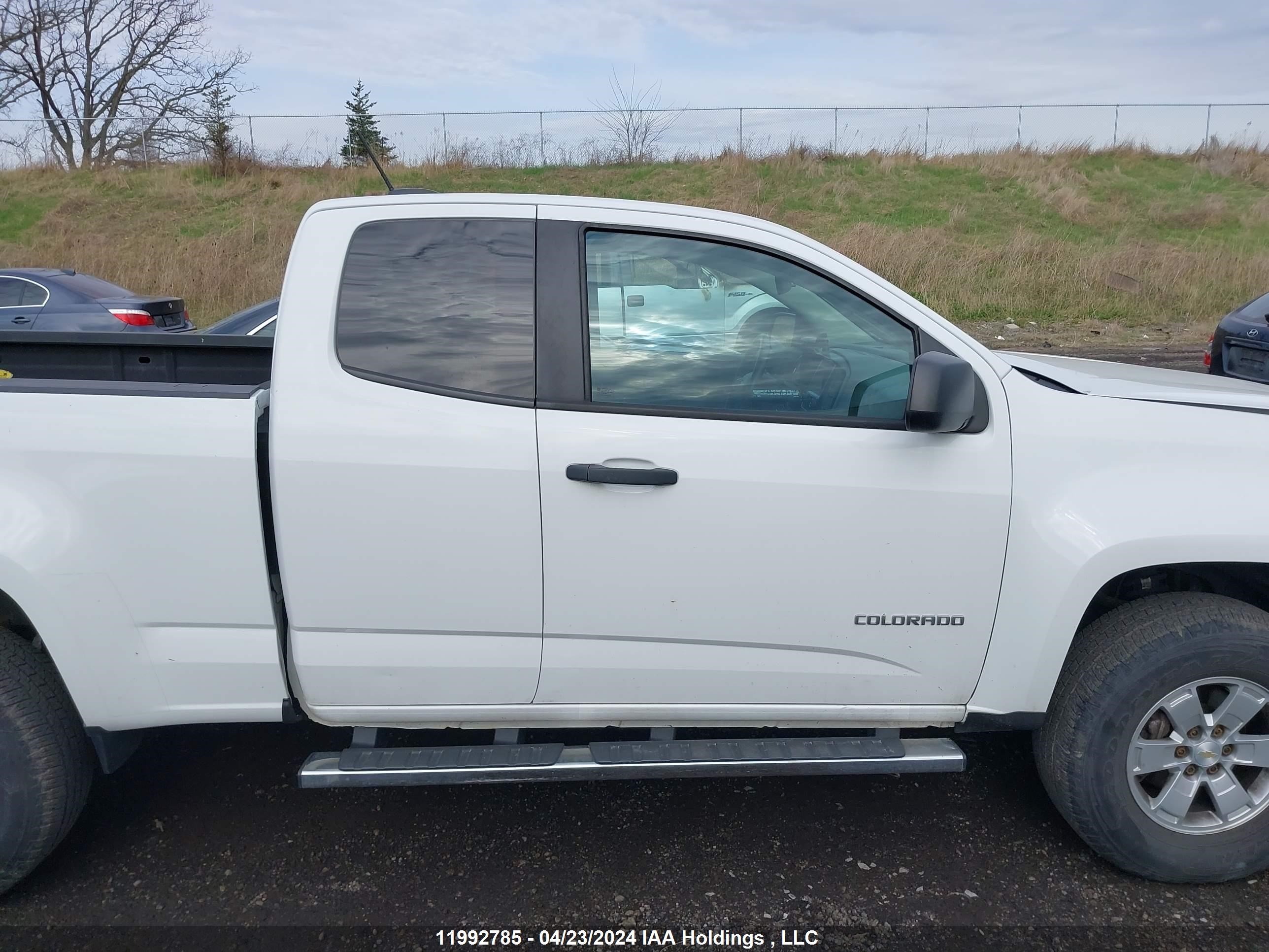 Photo 12 VIN: 1GCHSAEA4F1235203 - CHEVROLET COLORADO 