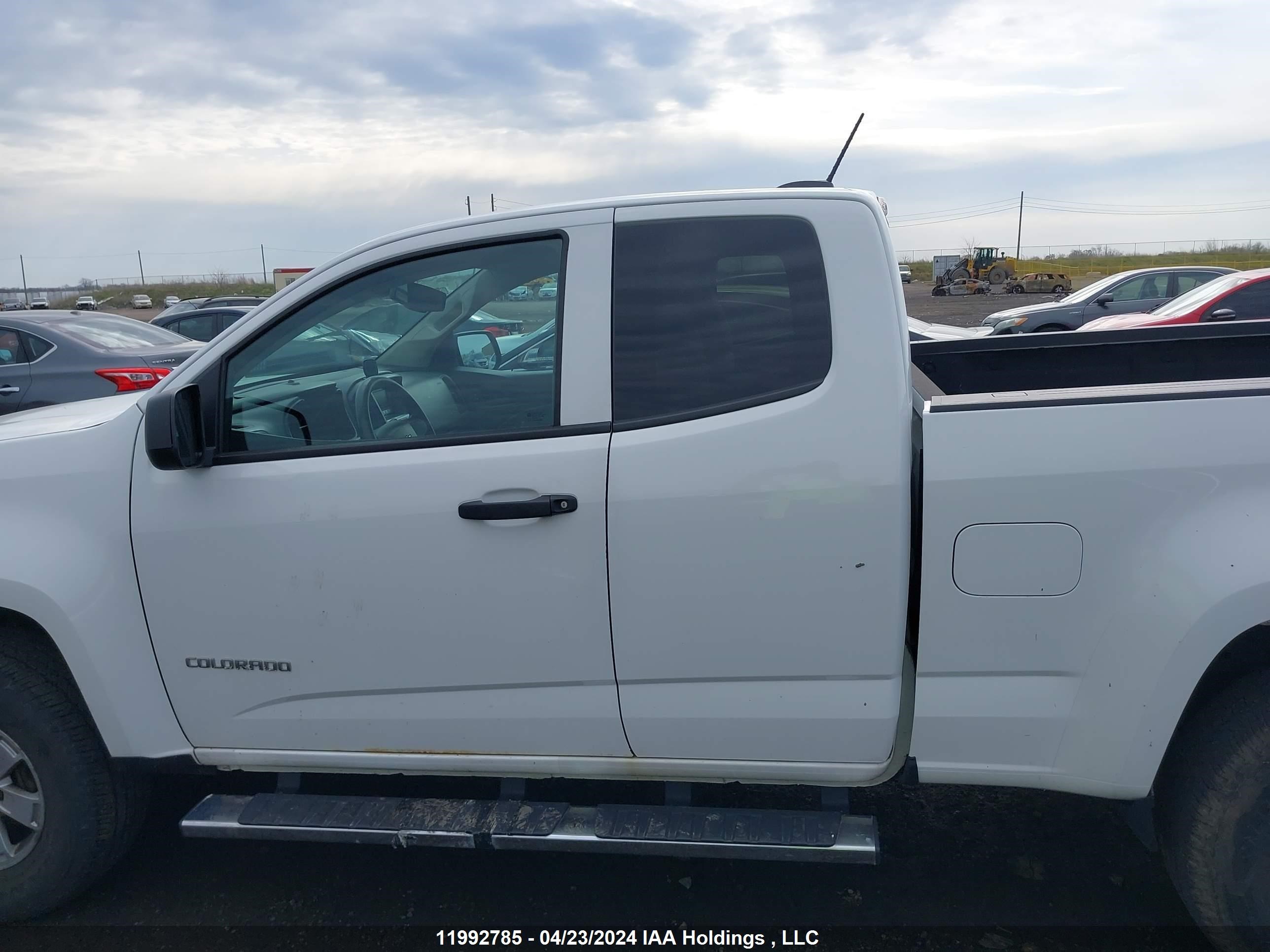 Photo 13 VIN: 1GCHSAEA4F1235203 - CHEVROLET COLORADO 